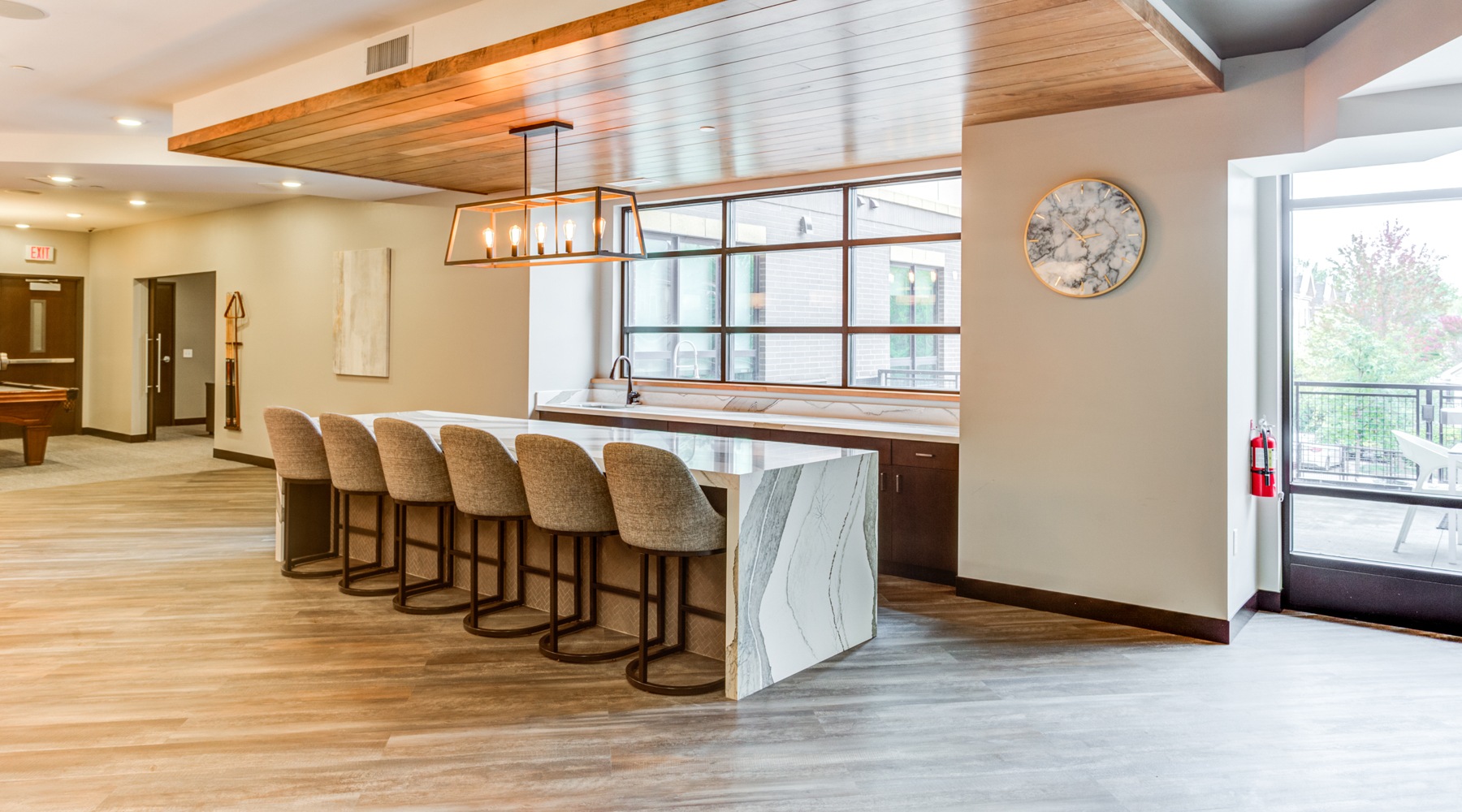 Business center at The Paxon luxury apartments in Minneapolis Business center at The Paxon luxury apartments in Minneapolis